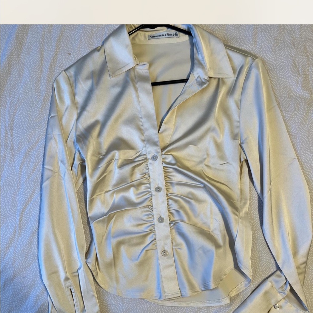 Abercrombie & Fitch Cream Satin Button-Down Shirt